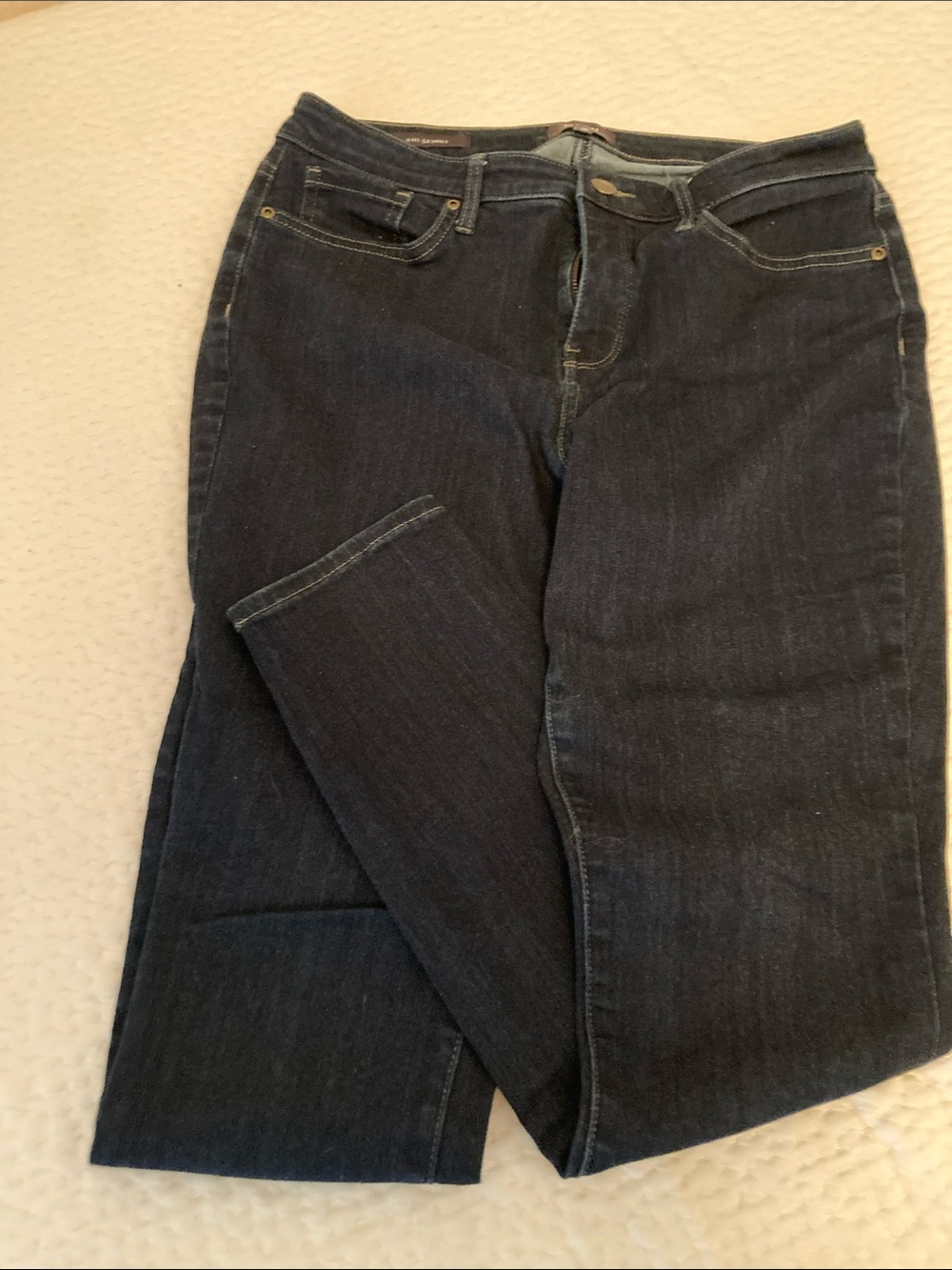 NYDJ Straight-Leg Jeans in Dark Indigo Wash